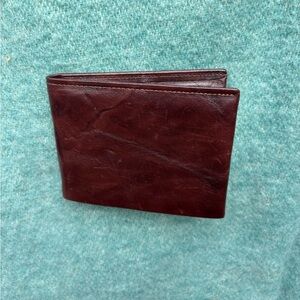 Men’s Bifold Dark Brown Leather Wallet